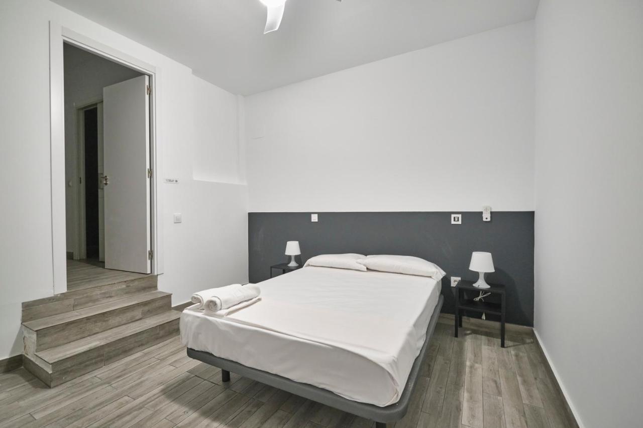 Nunez De Arce Habitaciones Madrid Luaran gambar